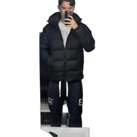 Svart pufferjacka från J.Lindeberg