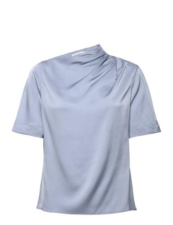 Lima Tee Blouses Short-sleeved Blå Ahlvar Gallery