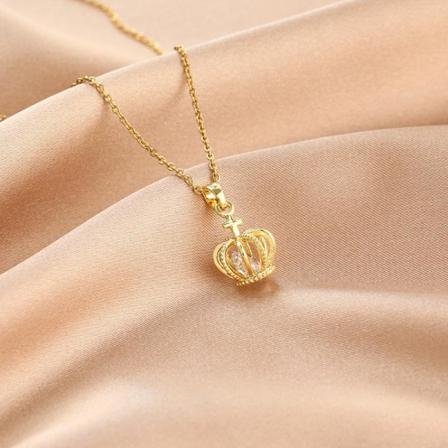 Guldpläterat Halsband Kedja Med Kunglig Krona Diamanter Gåva Guld One Size