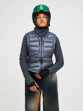 Trailblazer Down Vest Women