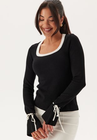 Happy Holly Knitted Bow Sweater Klær