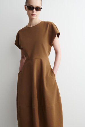 COS Women's Abito Midi In Cotone Dalla Silhouette Strutturata in Beige