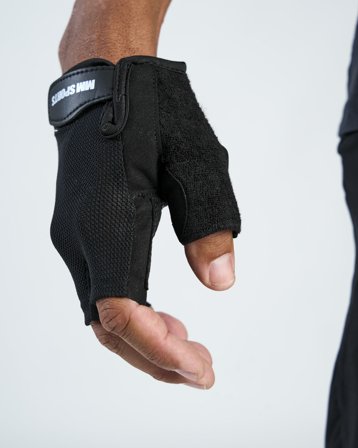 MM Sports Training Gloves - Black - L, Träningstillbehör, Handskar
