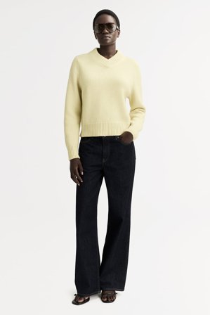 Soft Goat - Chunky V-neck - L - Lemon