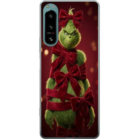 Kompatibelt Mobildeksel til Sony Sony Xperia 5 IV Grinchen figur dekorert med røde fløyelsbånd i en festlig studioinnstilling med leken og humorist