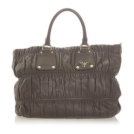 Prada Vintage, Pre -owned Nappa Gaufre Satchel Bruin, Dames, Maat:ONE Size