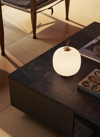 VL 45 Radiohus Portable - glossy pale rose