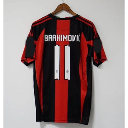 Zlatan Ibrahimovićin uran jalkapallopaita toppi T-paita 10-11 AC Milan 10-11 AC Milan S