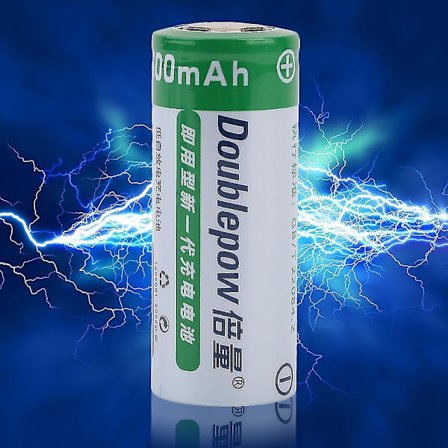 Doublepow 5500mAh 3.7V Ladattava Akku 26650 Li-ion