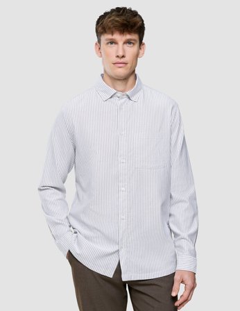 Shaping New Tomorrow - All-Day Oxford Shirt - Beige Stripes - Herr - Storlek L