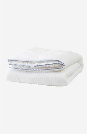 Cellbes of Sweden - Kølende dyne Elisabeth i hvid / blå i størrelse