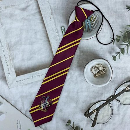 33 cm solmio Magic College Student Badge Costume Accessories Co