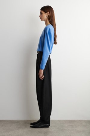 COS Femme Pull Col En V En Laine Mérinos in Bleu