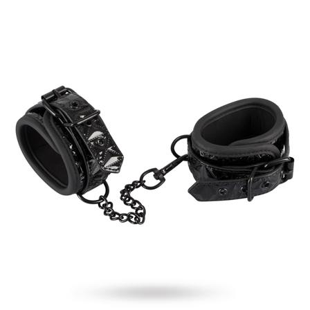 Leksak för bondage- & Fetish - Padded Anklecuffs - Lek stygga bondagelekar med din älskare iklädd harness från vuxen.se