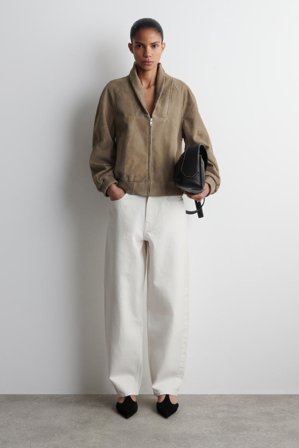 COS Femme Jean Barrel Bay in Blanc