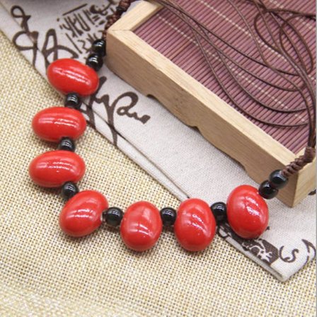 Mote Etnisk Stil Håndlaget Keramisk Perle Anheng Genser Kjede Halskjede N006