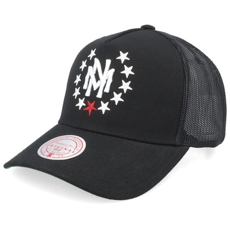 Mitchell & Ness - Zwart trucker Cap - Essential Stars Black Trucker @ Hatstore