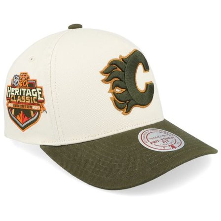 Mitchell & Ness - NHL Beige adjustable Keps - Hatstore Exclusive x Calgary Flames Pro Crown Sand/Dark Green A-frame Adjustable @ Hatstore