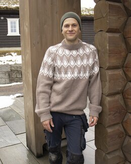 Genser Eventyrlig - Dale Garn