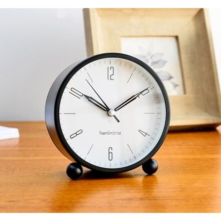 Analog väckarklocka, 4 tum tyst utan tickande ljud väckarklocka, enkel design, söt form, moderiktig färg, lämplig som barnväckarklocka, med nattlampa,