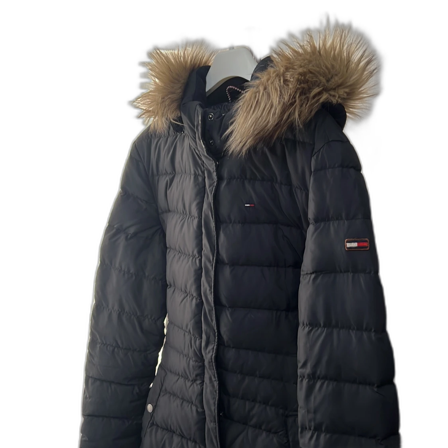 Svart dunjacka med pälskrage från Tommy Hilfiger