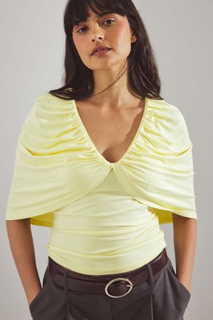 NA-KD Soft Line Cape Top - Ærmeløse toppe - Gul - XL