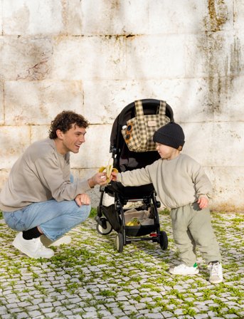 NOBODINOZ Hyde Park Stroller Organizer 42X22X12 - Green - 42X22X12CM