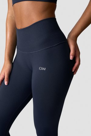 ICANIWILL - Ribbed Define Seamless Pocket Tights Navy - Treningstights - Dame - ICIW