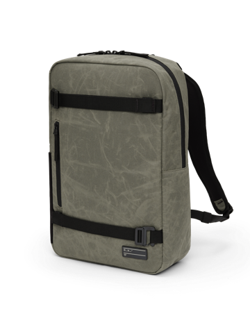 Db - Daypack 17L Forest Green