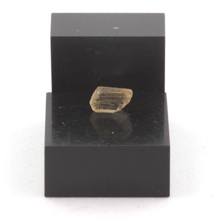 Ädelsten - Scapolit - Mpwapwa - 0,86 ct - Grå - 8x5x3 mm - Äkthetscertifikat