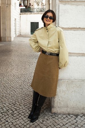 Shpresa x NA-KD - A-linjeformet skjørt i imitert semsket skinn - A-line Skjørt - Beige - EU 34