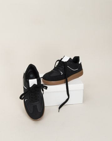 RYVLS Low Coast Sneaker Svart Skor Unisex - Kids Brand Store