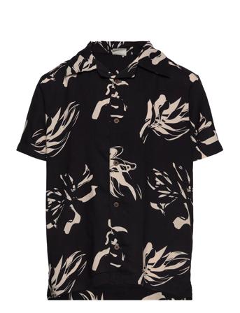 Tnjordan S_S Shirt Black The New