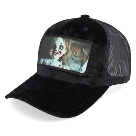 Scenes - Noir trucker Casquette - Scara Doll Velvet Black/Black A-frame Trucker @ Hatstore