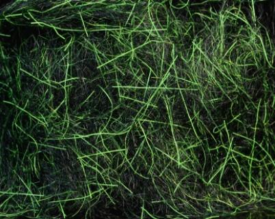 Spawn s UV Simi Seal Dubbing - Black / UV Chartreuse Green