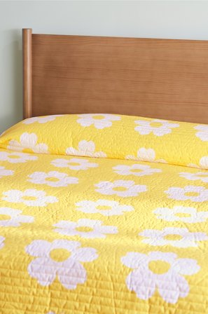 Jotex - Sengeteppe 150x260 Cm Gul/naturhvit - WERNER - Kjøp Sengetepper hos Jotex