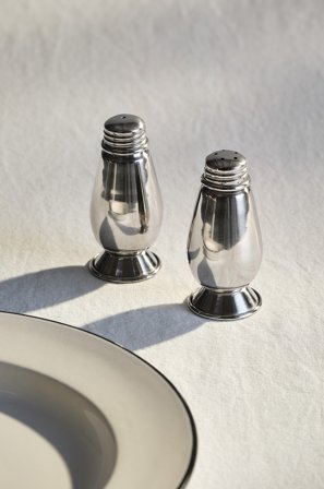 Jotex - Salt- Og Pepperkar Sølv - MEJA - Kjøp Kjøkkentilbehør hos Jotex