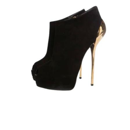 Giuseppe Zanotti Pre-owned Pre-owned Suede heels , Zwart , Dames , Maat: 39 EU Vintage Schoenen