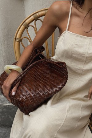 Premium Selection - Vevd toteveske i skinn - Vesker - Brun - One Size