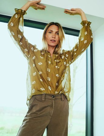 FREE/QUENT Blouse From Freequent In A Light Material With Allover Floral Embroidery. In Add - Brown - XXL