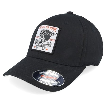 Born To Ride - Musta flexfit Lippis - Skull & Pistons Patch Black Flexfit @ Hatstore