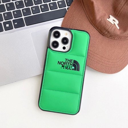 Kotelo iPhone 16 Plus -puhelimelle, suuri reikä, puuvillatäytteinen untuvatakki, vihreä takaosa, trendikäs merkki, puuvillatäytteinen