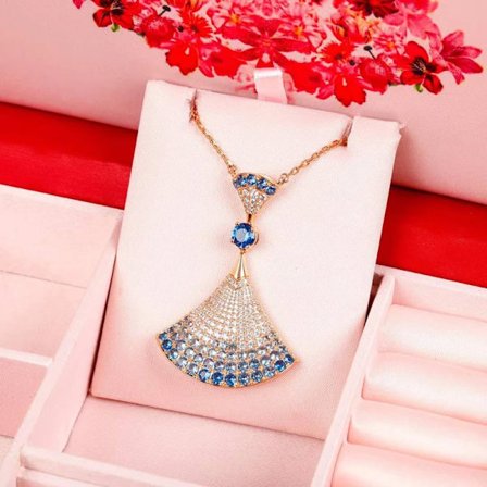 Rosegull Gradient Zirkon Kamskjell Stor Skjørt Anheng Halskjede Charms Mote Merkevare High End Luksus Smykker