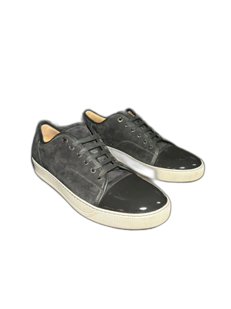 Mörkgrå Lanvin med lackad tå