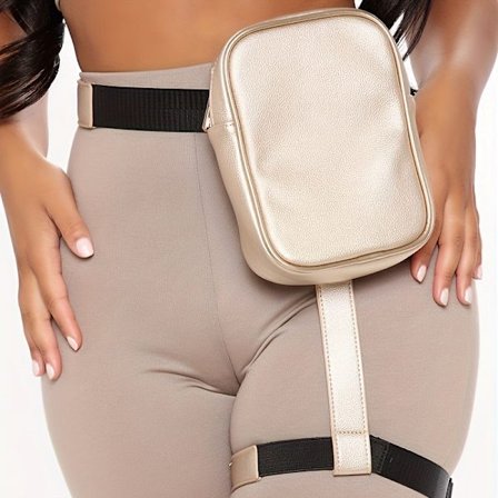 Naisten reisitasku jalkahihnalla, nahkainen reisilaukku moottoripyöräpukutarvikkeisiin, muoti vyölaukku, vaalea kulta
