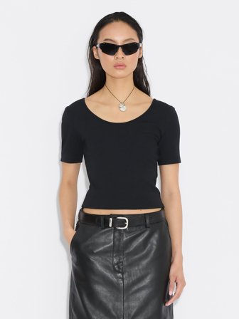 Holzweiler - Rib Scoop-Neck Tee - Black - Womens - Small