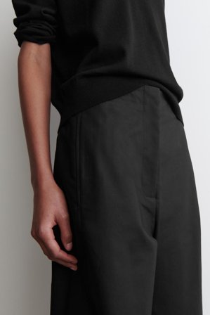 COS Women's Pantaloni Barrel In Cotone Pima in Nero