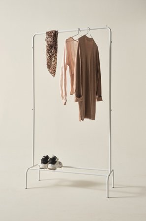 Jotex - Klesstativ Hvit krystall transparent marmor - ROWAN - Kjøp Knagger & kleshengere hos Jotex