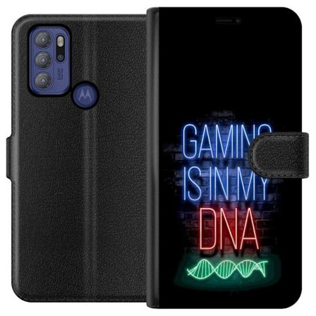 Kompatibel Tegnebogsetui til Motorola Moto G60S Portræt af Viktor Gyökeres i grøn skjorte med løvemotiv og intens grøn atmosfære