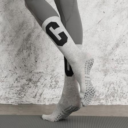 1 par dam silikon halkfria yoga pilatesstrumpor, bomull flerfärgad valfri lång tub Gray Average Size